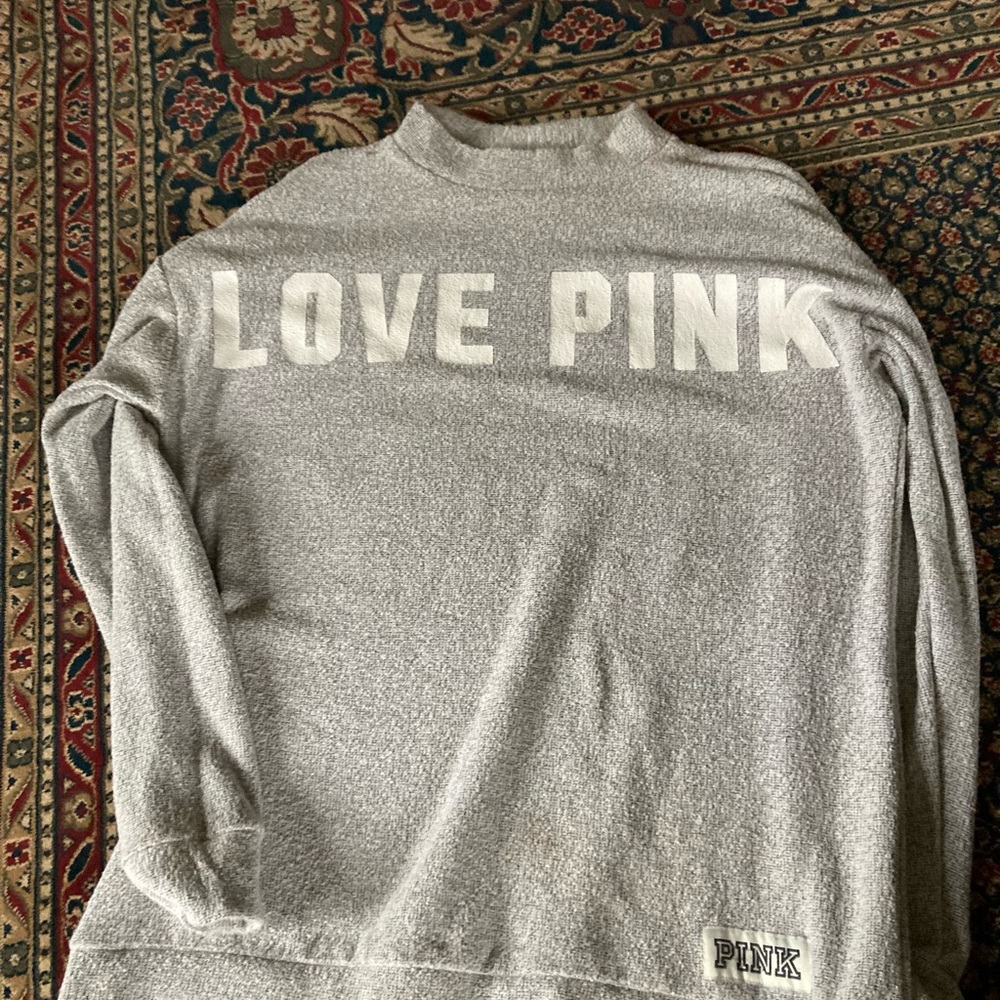 Woman’s small PINK sweater! Very comfortable!